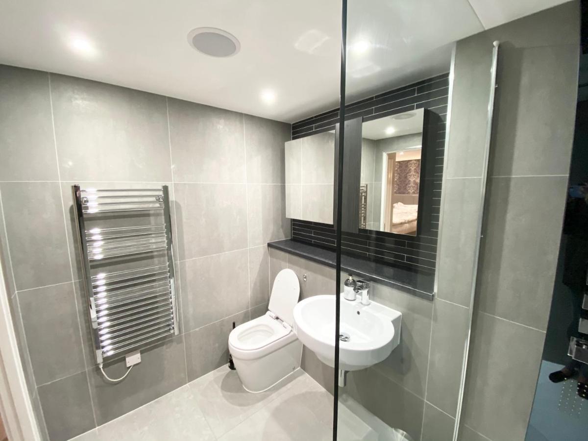 Cosy City Centre Location, Hydro Massage Showe แมนเชสเตอร์ ภายนอก รูปภาพ