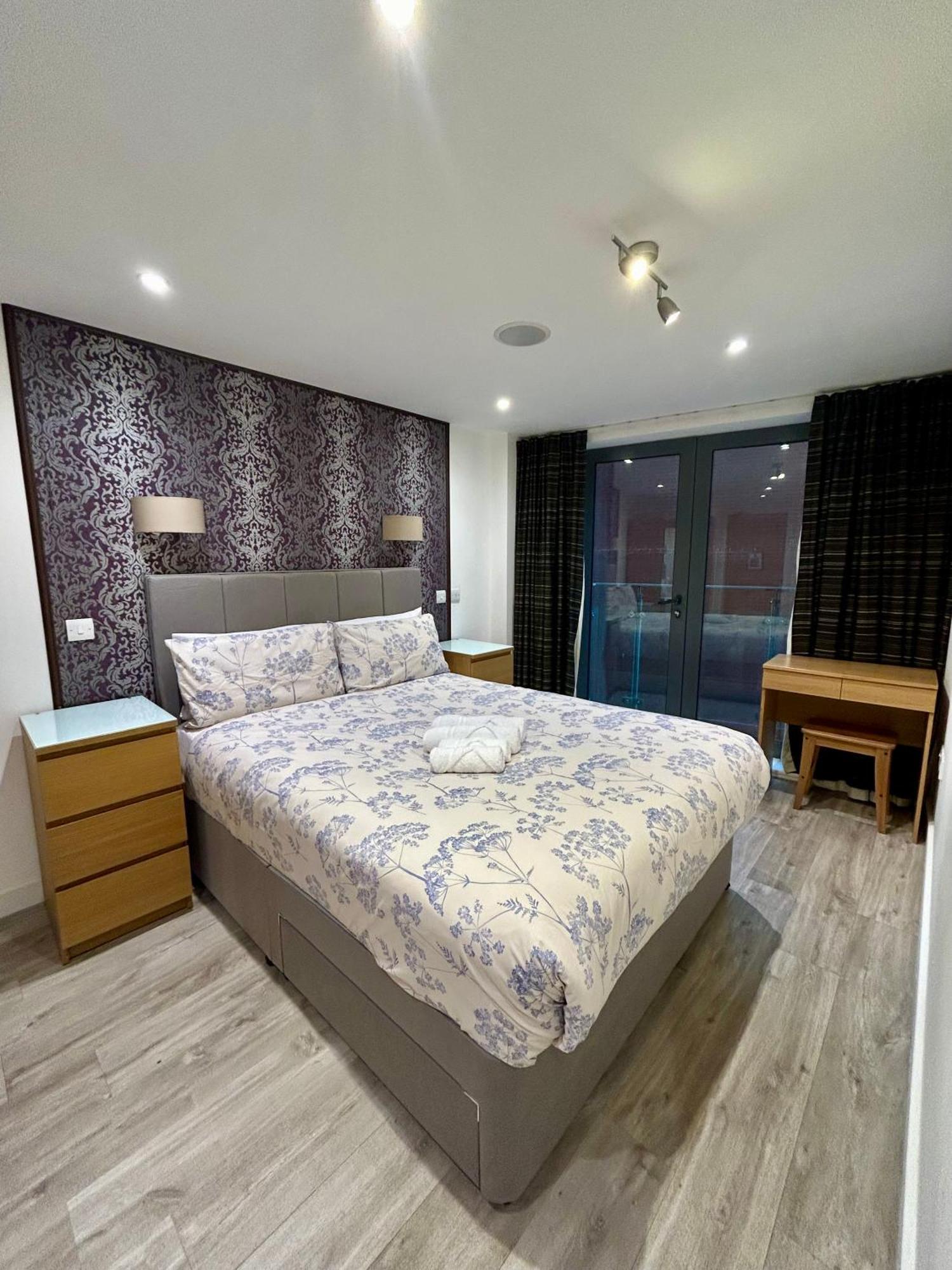 Cosy City Centre Location, Hydro Massage Showe แมนเชสเตอร์ ภายนอก รูปภาพ